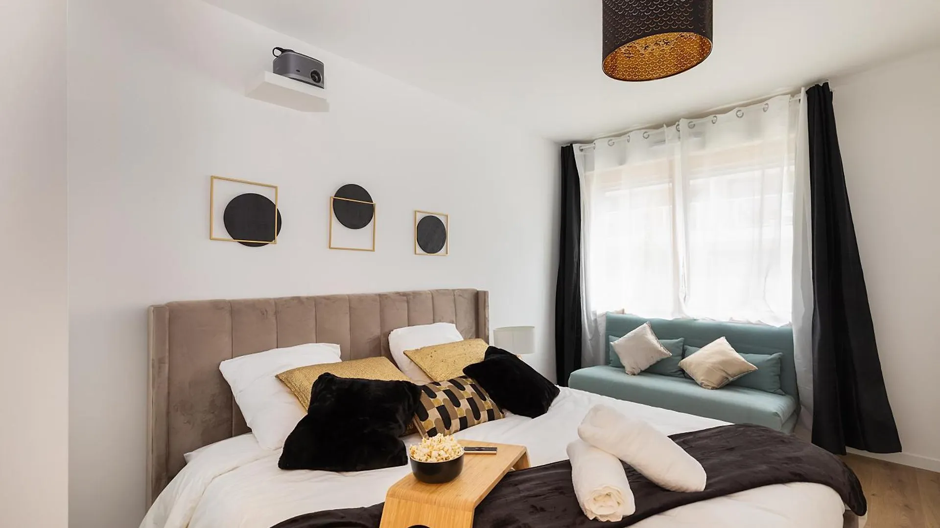 Apartment Suite De Luxe A 10 Min De Paris - Sauna, Cinema Bagneux