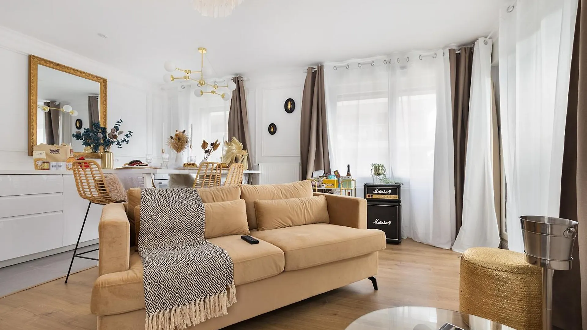 Lägenhet Suite De Luxe A 10 Min De Paris - Sauna, Cinema Bagneux